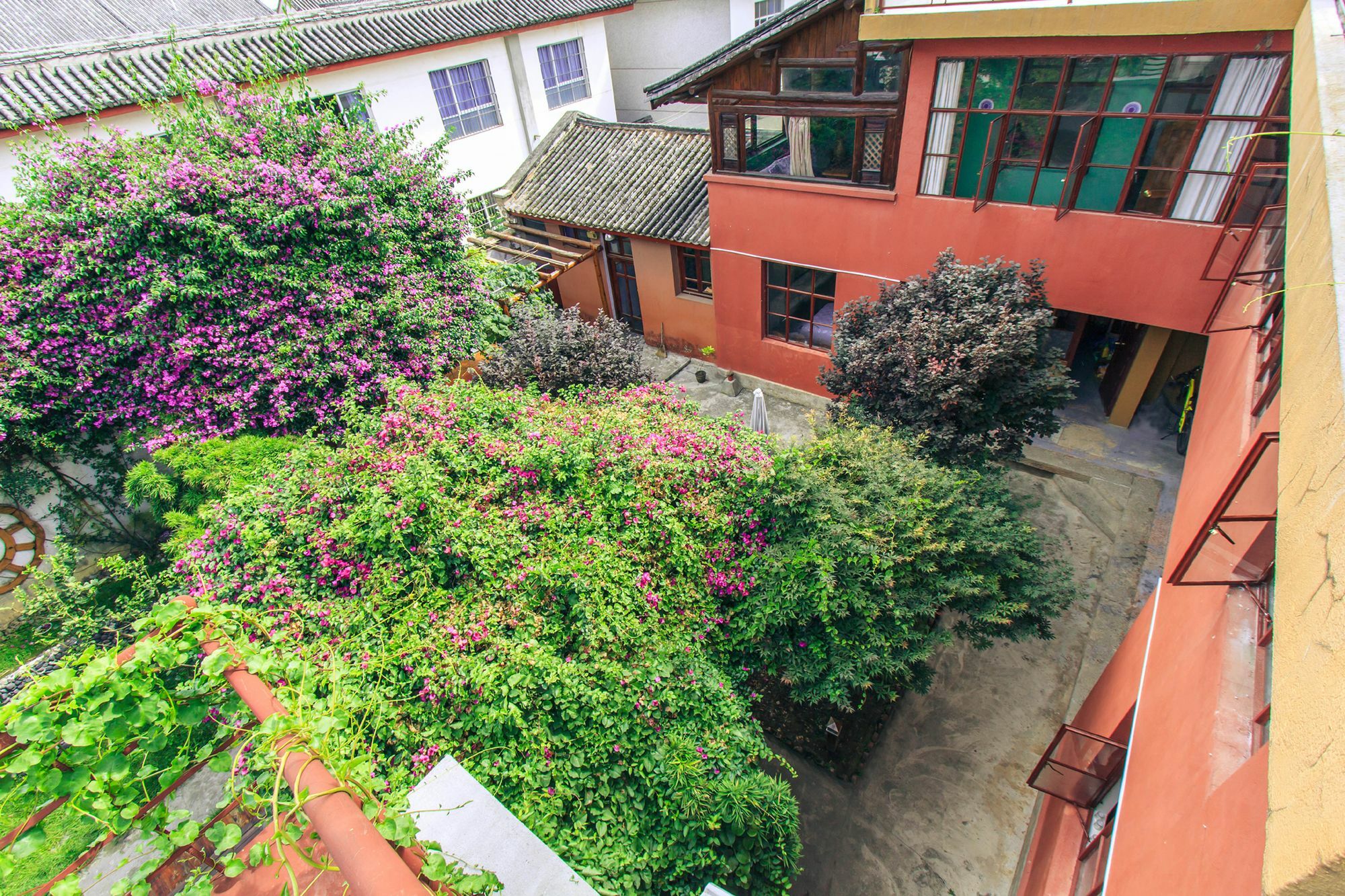 Ooh Countryard Inn Dali  Exterior foto